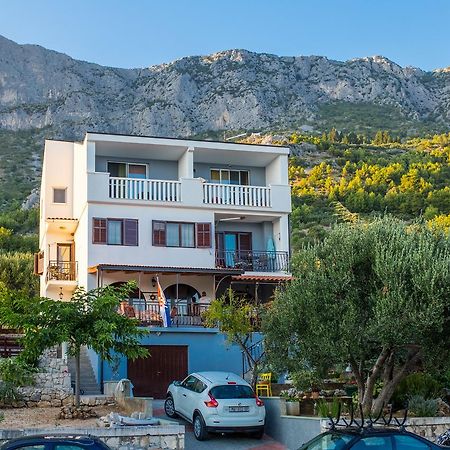 Apartment Mande Брист Екстер'єр фото