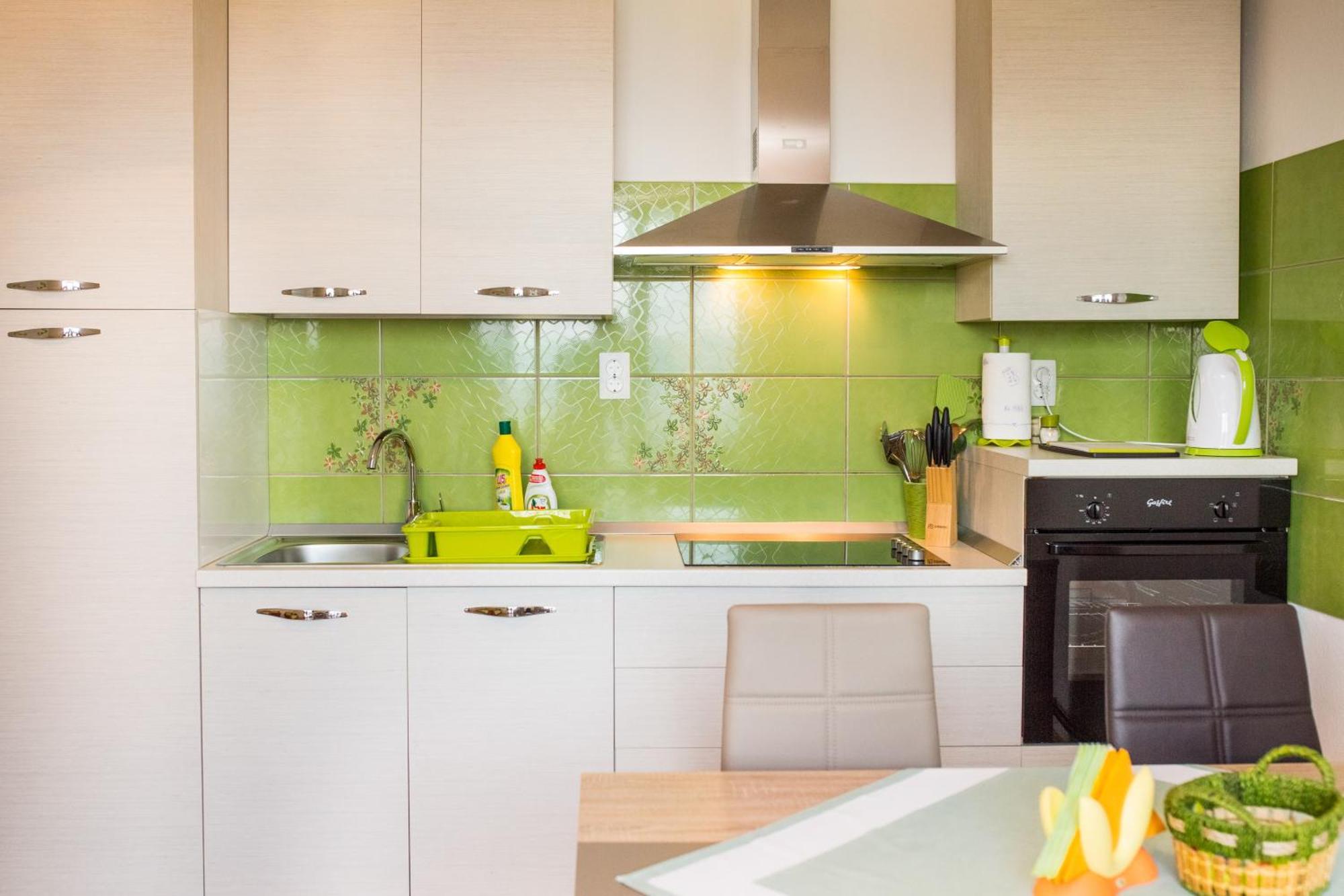 Apartment Mande Брист Екстер'єр фото